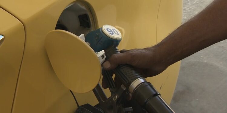 The war on the Gaza Strip raises gasoline prices in Israel
