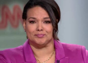 Touching moment: CNN host announces live that she has stage 3 breast cancer