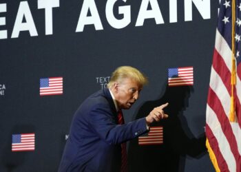 Trump predicts ‘chaos’ if court rejects his request for criminal immunity