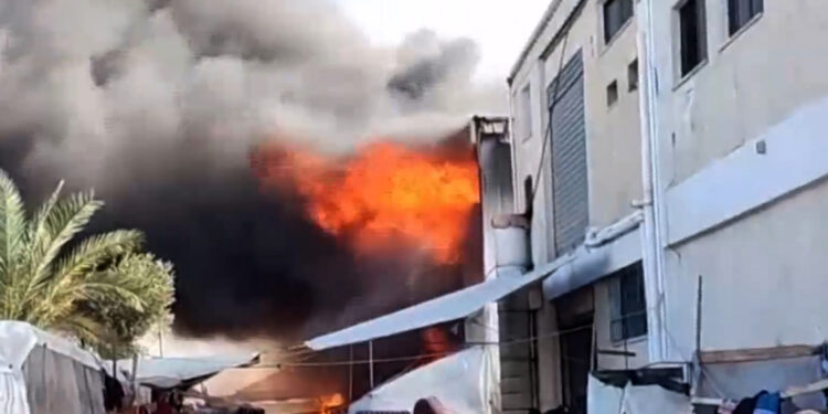 UN: A large number of casualties as a result of the occupation bombing of a shelter center in Khan Yunis