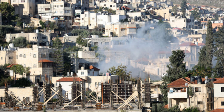 Violent clashes in Jenin and the occupation storms various areas of the West Bank
