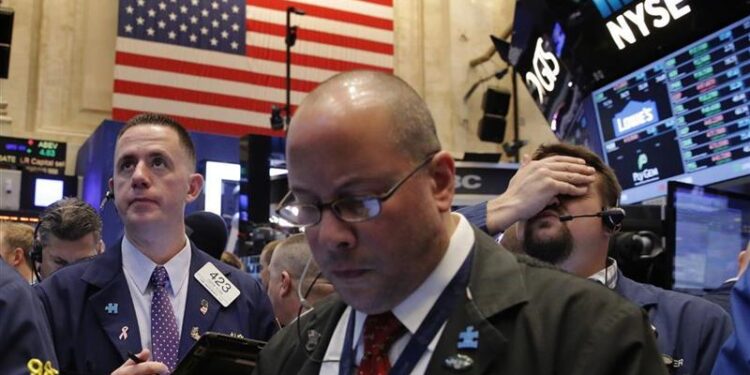 Wall Street under pressure, after the rally the day before