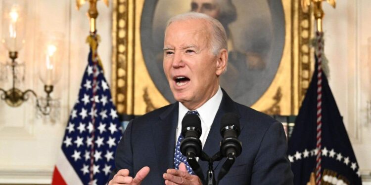 An irritated Biden defends himself after a report pointing out his “bad memory”