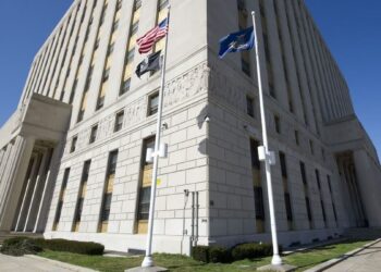 Child custody: a judge approaches the complainant on a swingers site