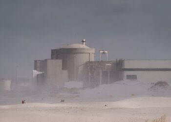 Could mini nuclear power plants fill South Africa’s energy deficits?