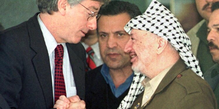 Dennis Ross: Hamas cannot be eliminated, but Gaza can be demilitarized