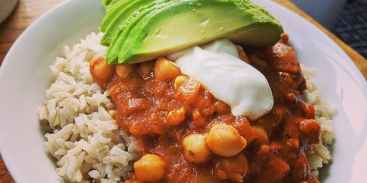 Dishes made from meat, legumes or rice tend to have a greater footprint on biodiversity, study finds