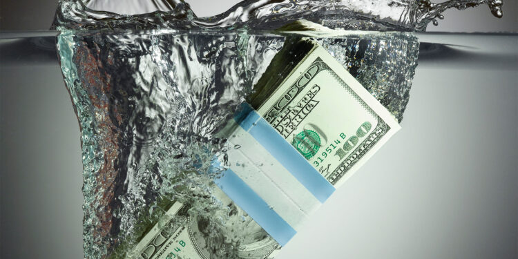 Does the world risk relying on the strength of the US economy and the dollar?