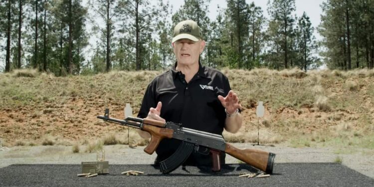 Guilty of conspiracy to import illegal machine guns: influencer still keeps his YouTube channel