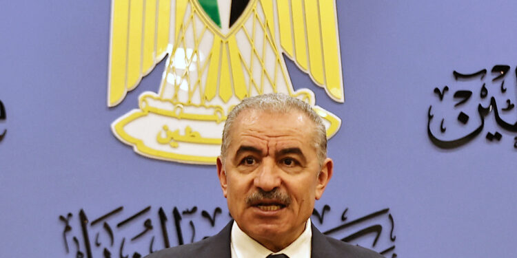 Shtayyeh: Israel is wreaking economic and financial destruction on the Palestinian Authority