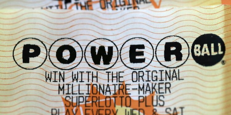 The jackpot of $340 million is refused, he takes the matter to court