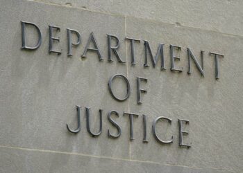 Two Canadians charged in U.S. in plot to assassinate Iranian dissident