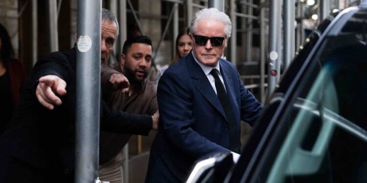 “Hotel California” manuscripts trial: the prosecution reverses course and drops the charges