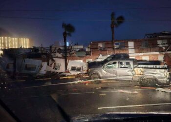 Storms and tornadoes in the United States, three dead