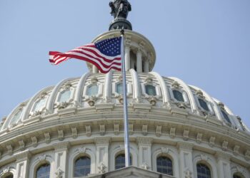 The tyranny of the minority and republican abandonment