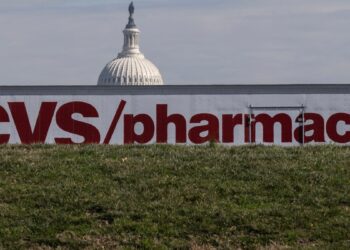 Two major American pharmacy chains will sell the abortion pill