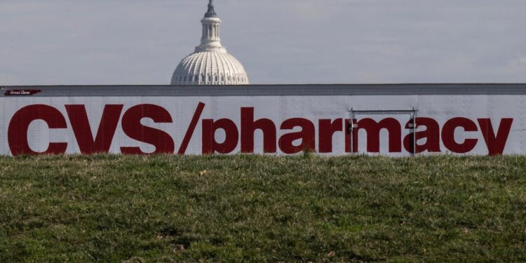 Two major American pharmacy chains will sell the abortion pill