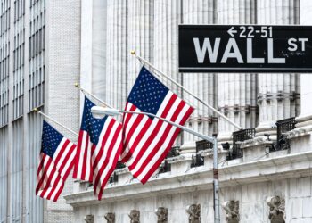 Wall Street continues its gains, driven by artificial intelligence