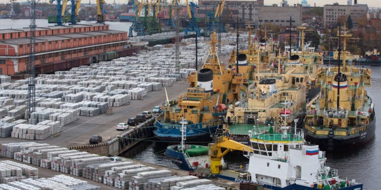 What is the secret of the Russian economy’s resilience to Western sanctions?