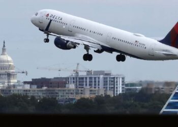 Women targeted: ‘alarming increase’ in sexual misconduct in mid-flight, authorities warn