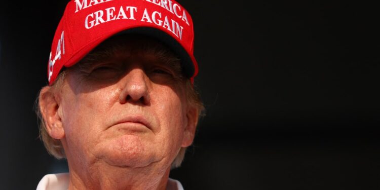 A first challenge to Trump’s criminal trial…jury selection