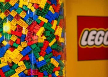 California: four suspects arrested for stealing more than $300,000 worth of Lego