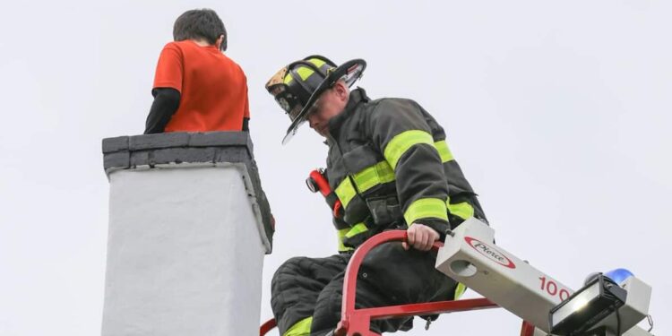 IN PICTURES |  A child stuck in a chimney