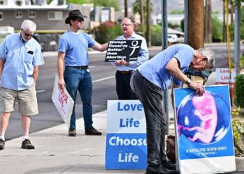In Arizona, women seeking an abortion under pressure from a “draconian” law