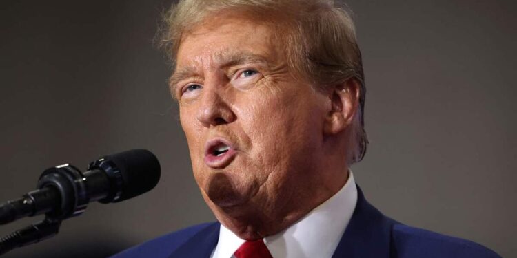 Trump compares himself to a “modern-day Mandela”