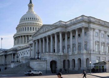 US Congress passes long-awaited aid to Ukraine