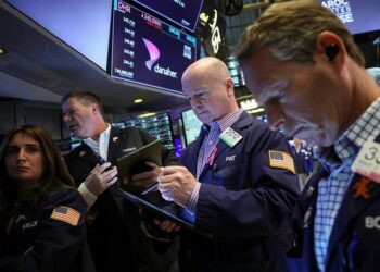 Wall Street supported by Tesla, before Amazon, Apple and the Fed