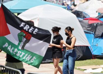 American campuses: an emotion not seen “since the Vietnam War,” says a historian