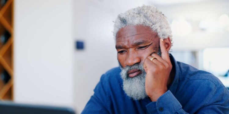 At 85, his white hair returns to its original color!