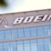 Despite multiple crises, the boss of Boeing still has the confidence of shareholders