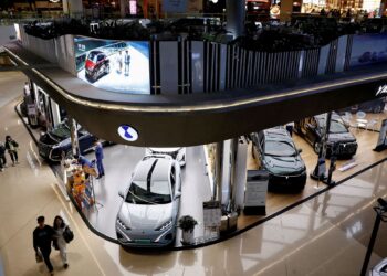 Electric cars are the title of a new confrontation between China and the West  Economy