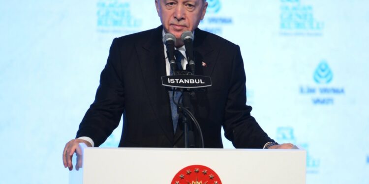 Erdogan considers low birth rates a threat to Türkiye’s economic ambitions  Economy