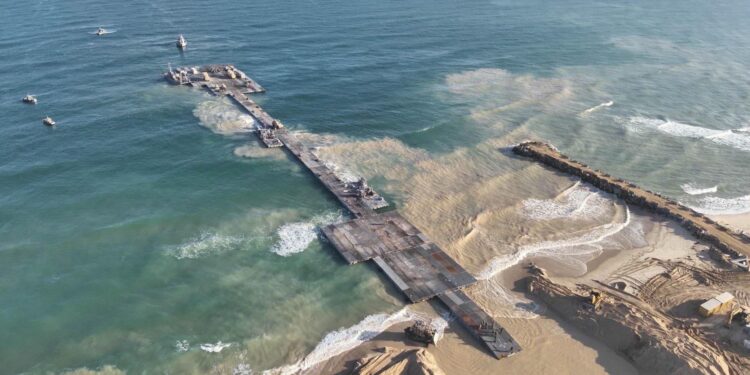 Hamas comments on the operation of the American naval pier off Gaza  News