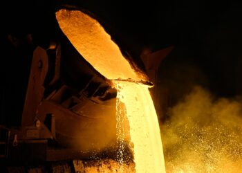 Including an Arab country…the 10 largest iron producing and importing countries in the world  Economy