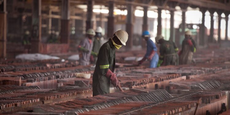 Investing in copper… 3 factors that make it the best |  Economy