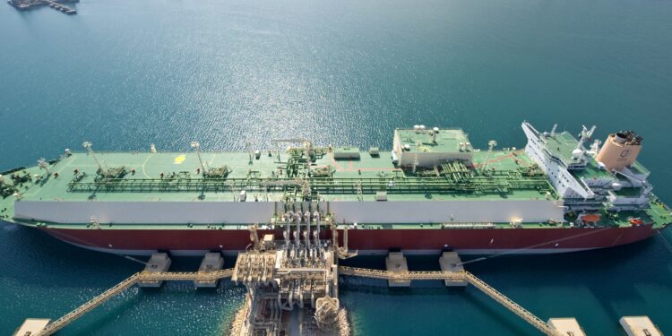 Standard Chartered: Qatar is on the cusp of an economic boom with increased gas production Economy
