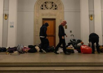Students barricade themselves in a building at Columbia University