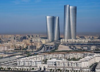 The first in 4 years.. Qatar issues dollar-denominated green bonds |  Economy