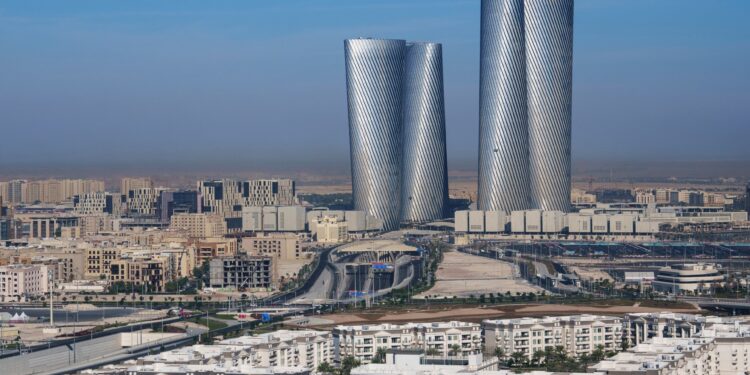 The first in 4 years.. Qatar issues dollar-denominated green bonds |  Economy