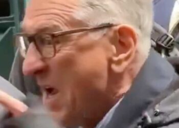 VIDEO |  Robert De Niro wrongly accused of participating in a pro-Israel protest