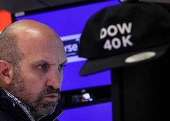 Wall Street: Nvidia, J-1