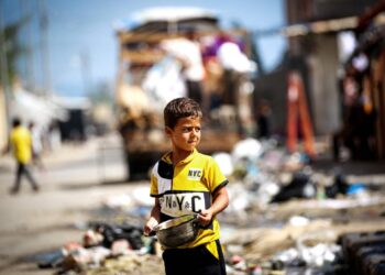 Warning of famine in Gaza and the occupation prevents the entry of 3,000 aid trucks  News