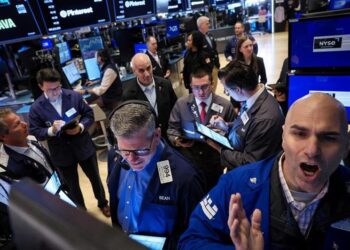 the Dow Jones on 40,000 points, at its highest with Walmart!