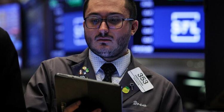S&P 500 and Nasdaq recover