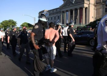 22 arrests in New York after pro-Palestinian activists burst into a museum