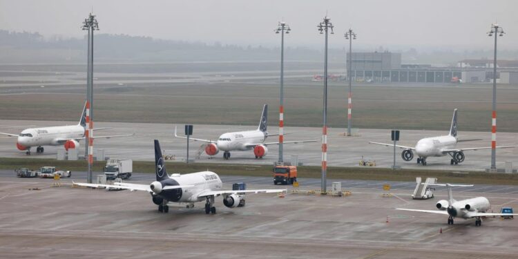 Flight cancellations during the pandemic: three airlines forced to refund passengers